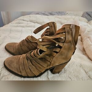 Free People Tan Strappy Heels